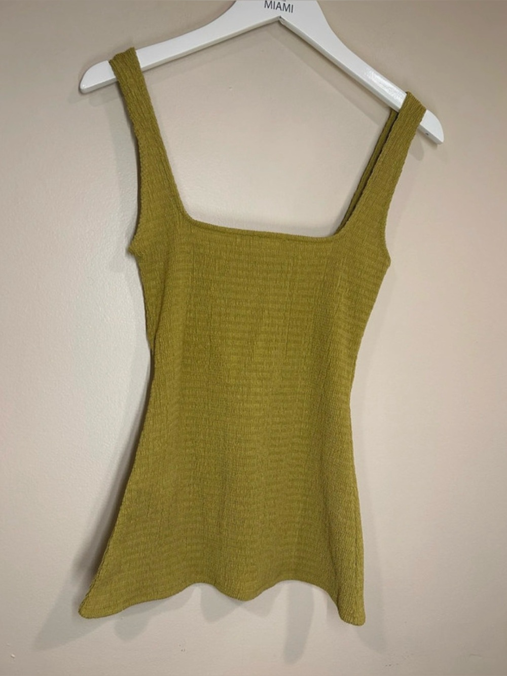H&M Olive Ribbed Button-Front Tank Top - Picture 2 of 3